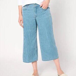 NYDJ High Rise Brigitte Wide Leg Capri Women's 18 Light Marine Striped NWT